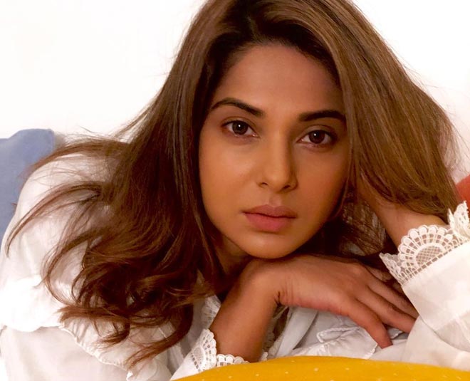 jennifer winget tv actress beauty secrets Inside 