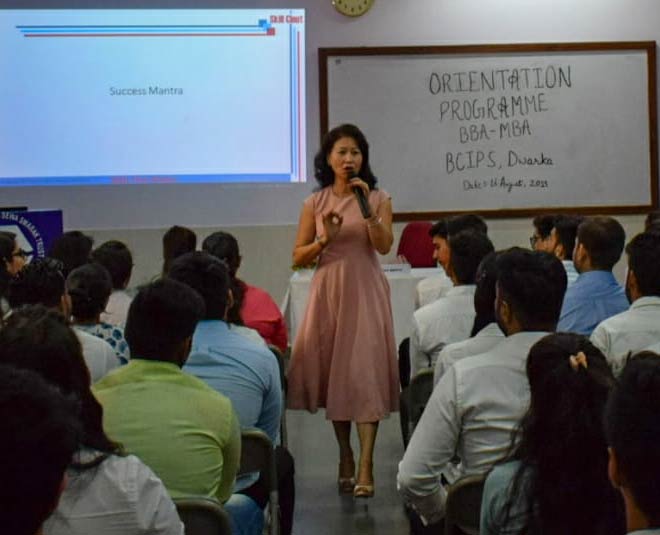 joanne women achiever