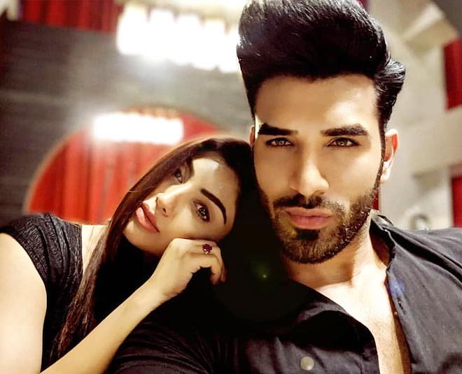 paras chhabra ex girlfriend akansha puri mujhse shaadi karoge inside 