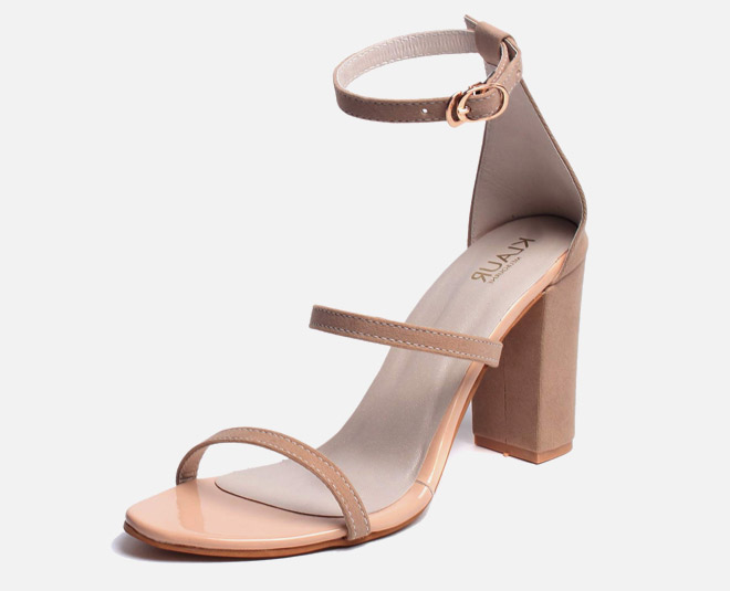 sandle to wear with leggings