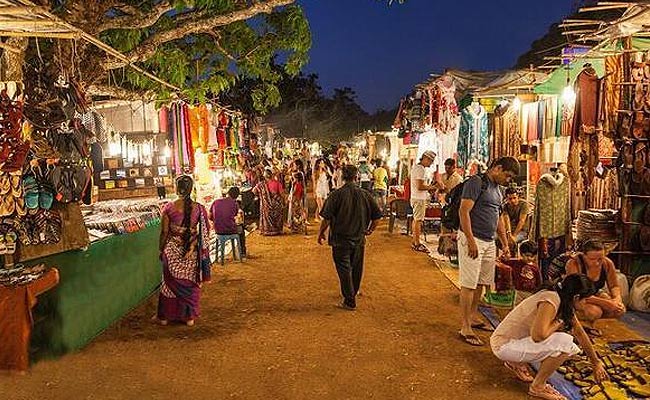 saturday night market