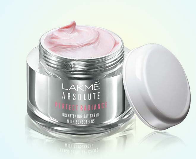 Lakme Absolute Perfect Radiance Skin lightening inside