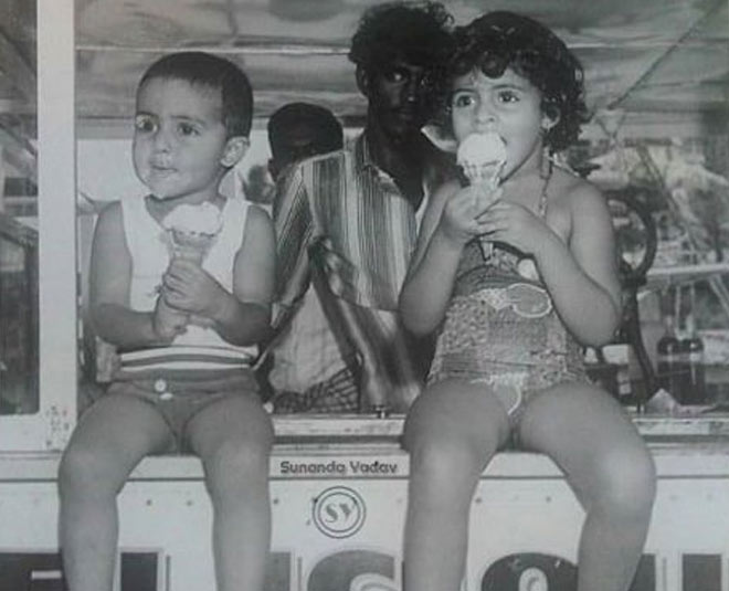 abhishek and shweta bachchan throwback photo