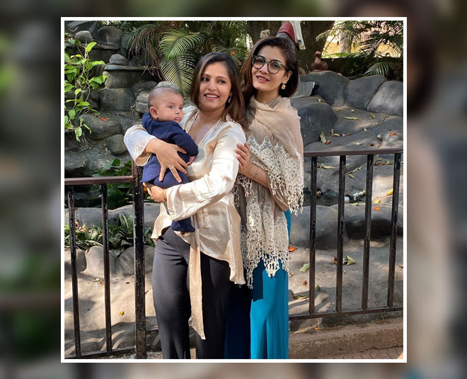 actress raveen tandon share pictures with her grandson inside 