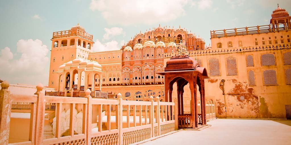 5 Must Visit Destinations Near Jaipur In Hindi-जयपुर के करीब खूबसूरत