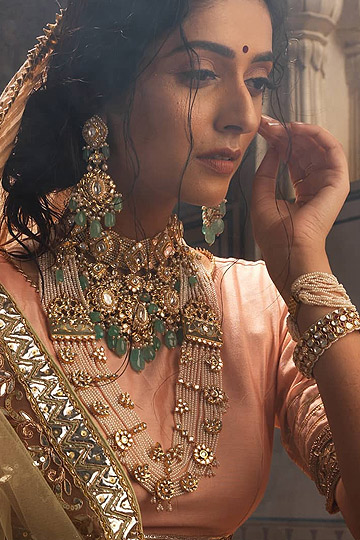 5 Bridal Jewellery Designs For Stylish Look In Hindi 5 bridal jewellery designs for stylish look HerZindagi