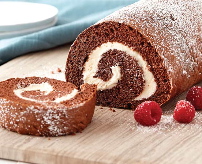 Easy-To-Make Chocolate Swiss Roll Recipe-Are You A Chocolate Lover ...