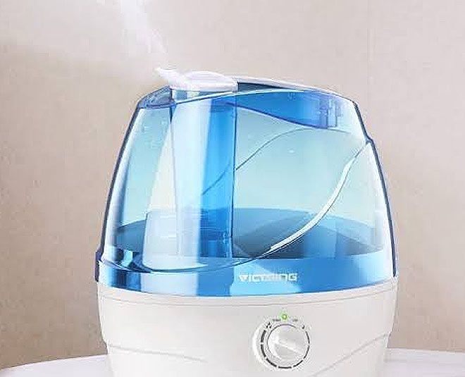 frizzy hair in winter humidifier
