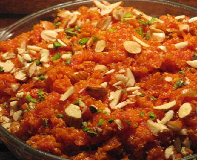 gajar ka halwa inside 