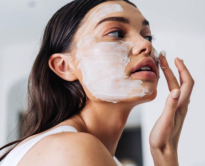 glowing skin rice pack inside 