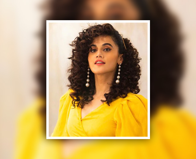 Hairstyles You Can Try In Long Curly Hair In Hindi
