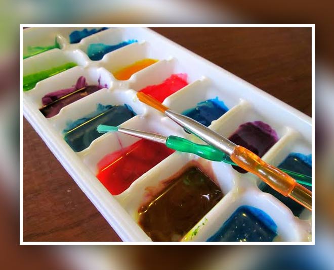 ice cube tray to store paint