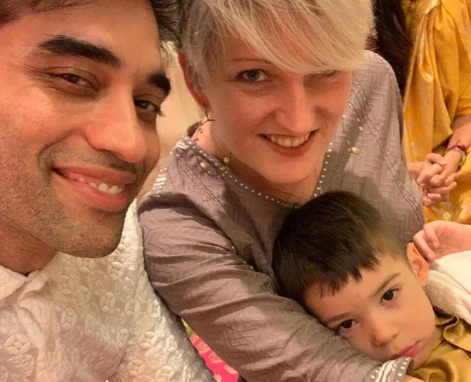 kushal punjabi wife and son happy photo