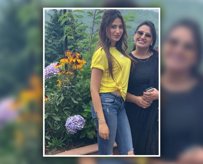 mahira sharma mother