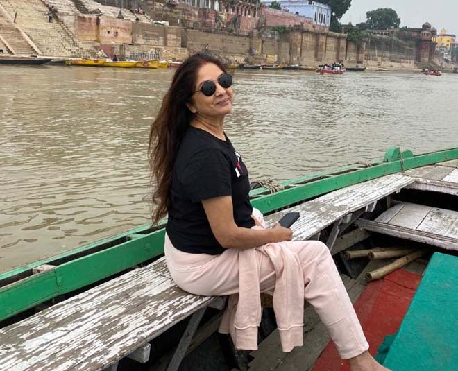 neena gupta happy