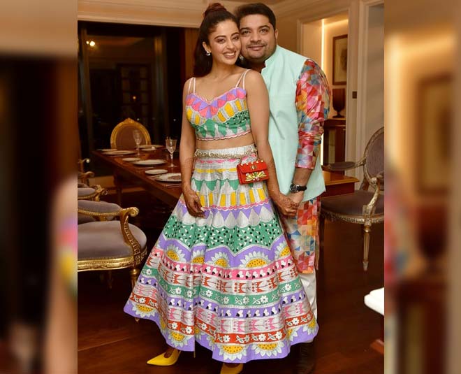neha pendse shardul bayas wedding celebrity couple