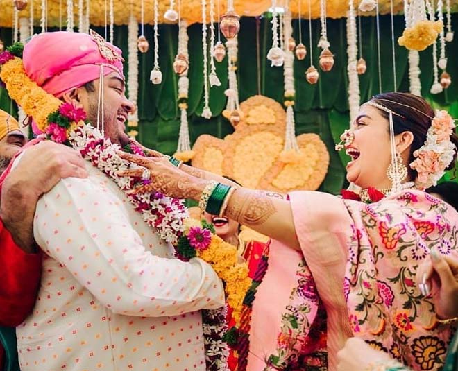 neha pendse tv actress with husband shardul singh bayas laughing main