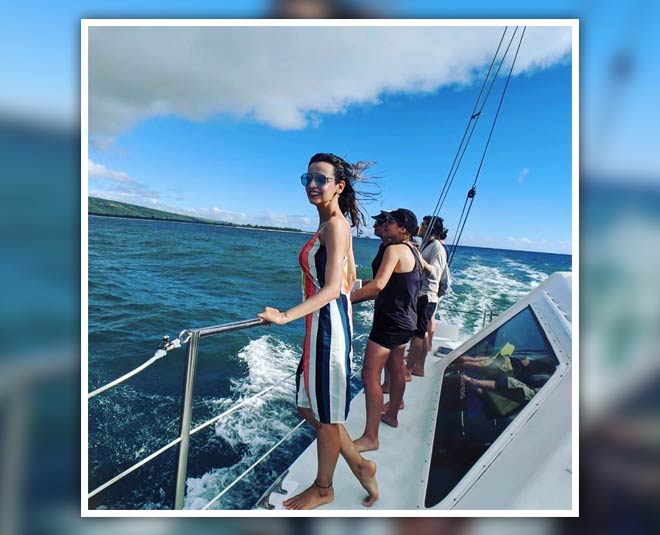 sanaya irani short dress holiday look