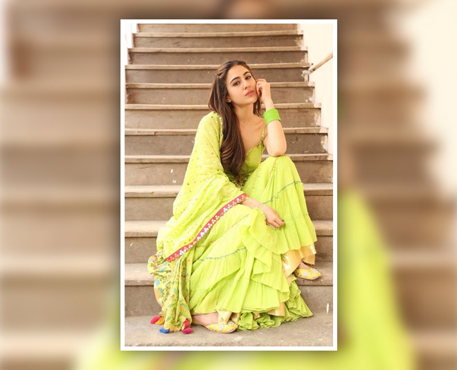 ग्रीन बैंगल्स sara ali khan bangle style green last