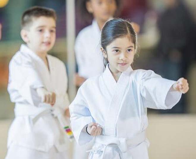 sports teaches life lessons to kids ()