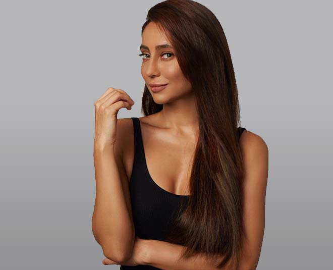 vj anusha dandekar glamorous