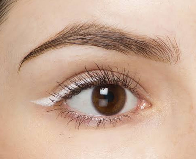 white eyeliner looks inner outer corner