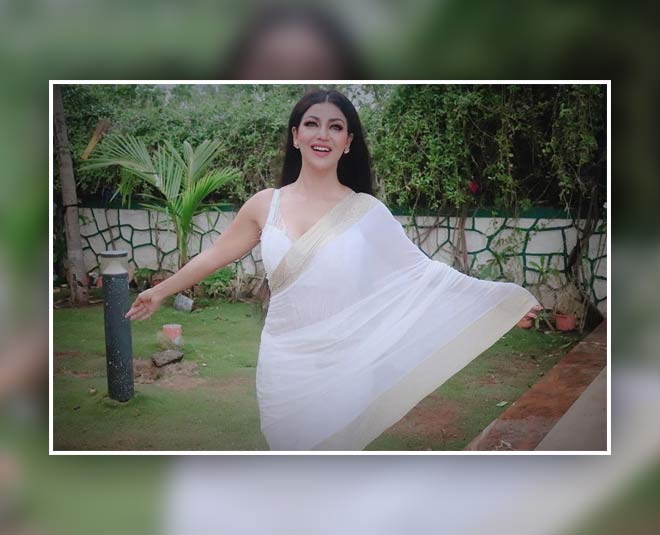 debina bonnerjee stylish fashion inside 