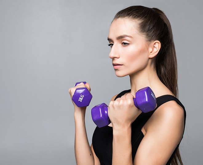 Tips To Keep Your Hair Sweat Free If You Workout Everyday | HerZindagi