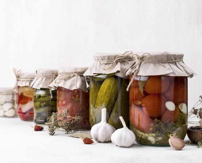Easy Kitchen Hacks And Storage Tips To Make Pickles Last Longer In