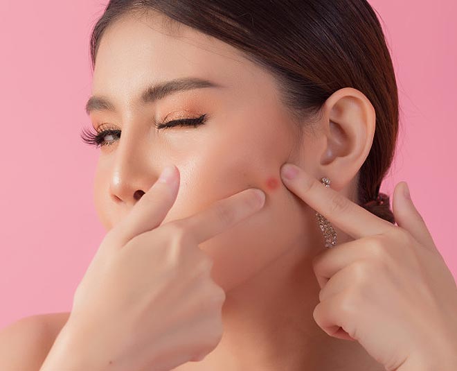 tells you about face wipes inside 