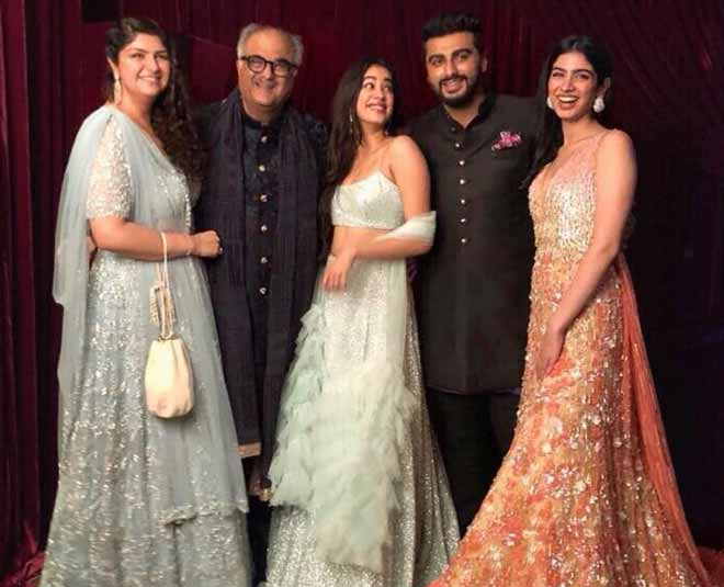 arjun kapoor janhvi kapoor with family