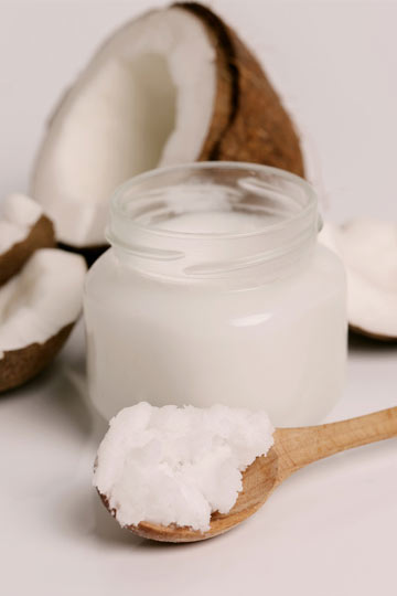 Benefits Of Using Coconut Oil For Skin, How To Make It A Part Of