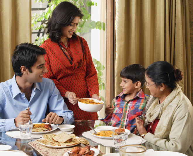 dining room in hindi