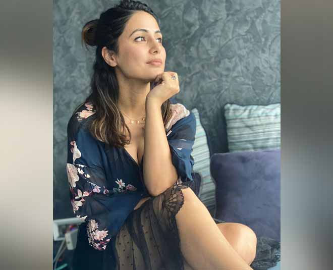 hina khan blue colour looks dress inside