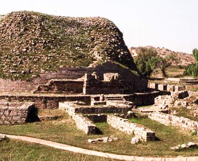 oldest indian universities inside 