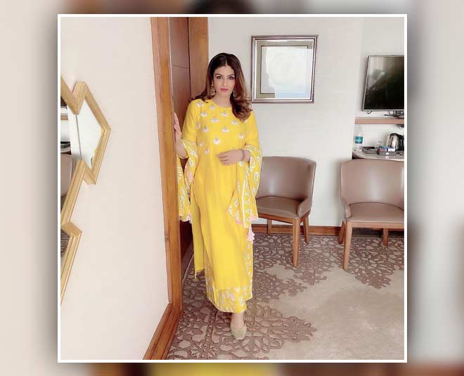 raveena tandon suit style inside 