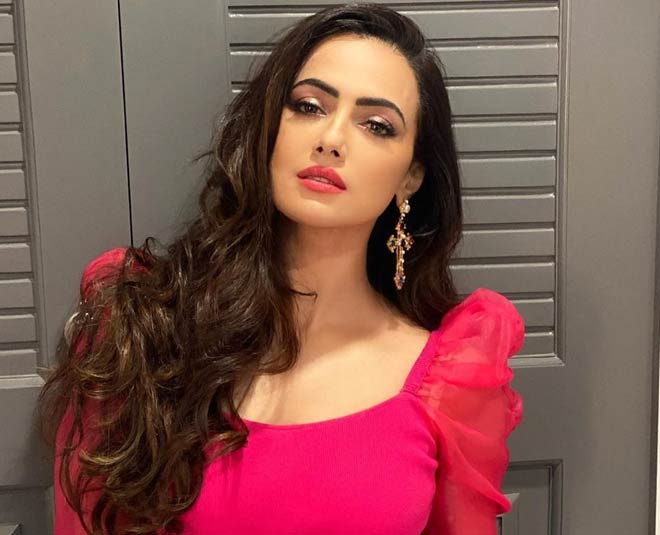 sana khan hair care secrets