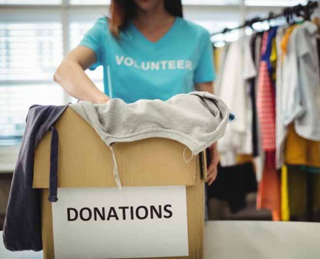 vastu tips clothes for money