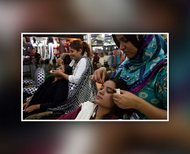 why open beauty parlour inside 