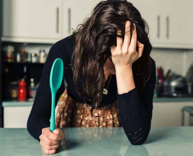 Avoid These Things In Life To Stay Happy Inside