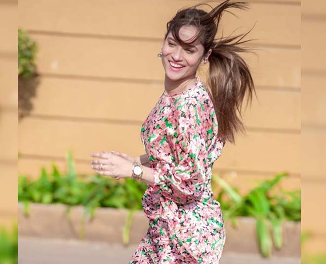 ankita lokhande stylish looks beautiful