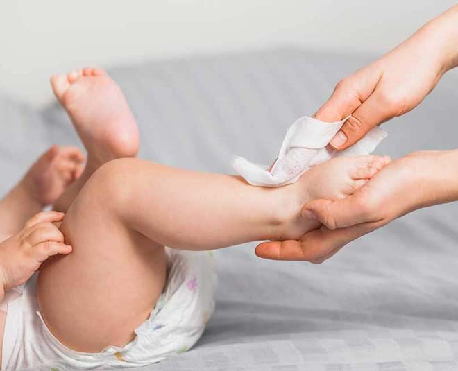 baby wipes at  home for baby tips