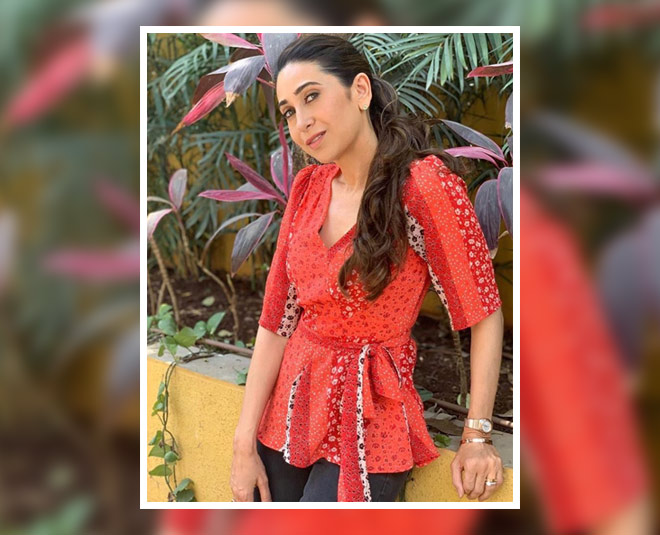beautiful looks of karishma kapoor inside 