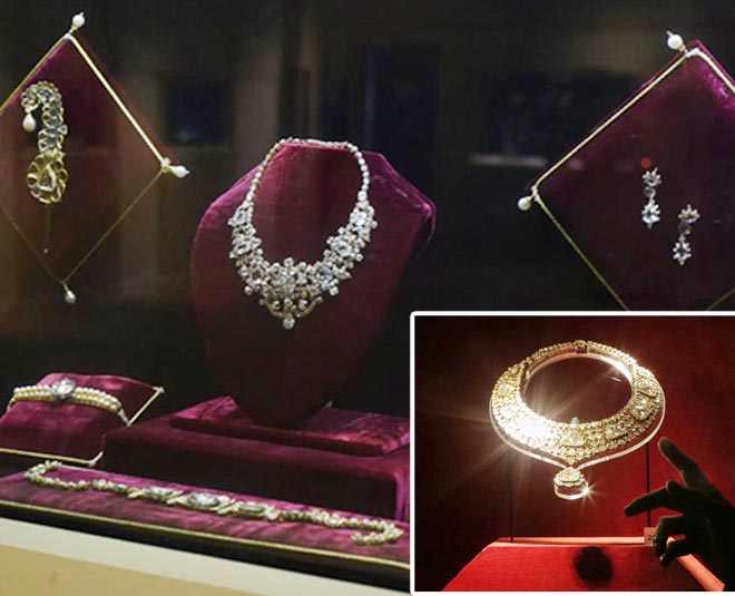 Nizam Jewellery Exhibition 2024 rollephilatelie.ch