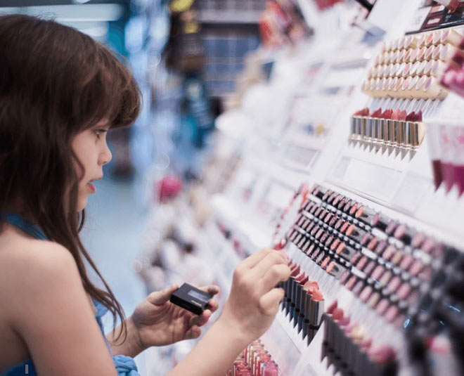 buying fake cosmetics