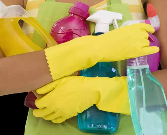 how to clean  home after a party Inside