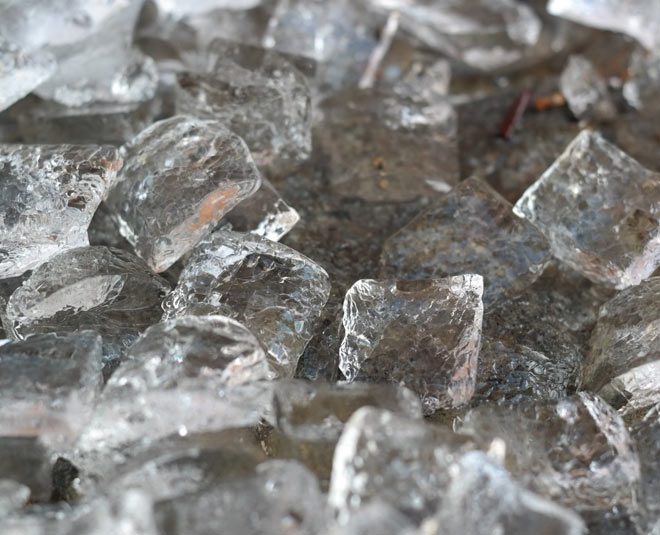 loose sagging skin under eyes ice inside 