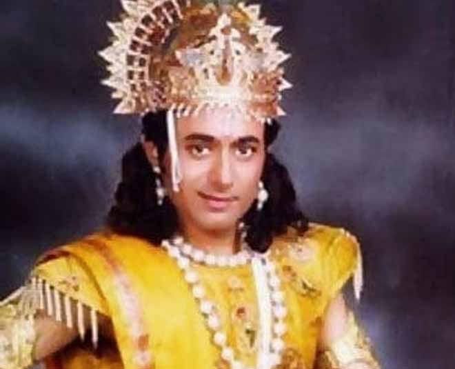 nitish bhardwaj as srikrishna