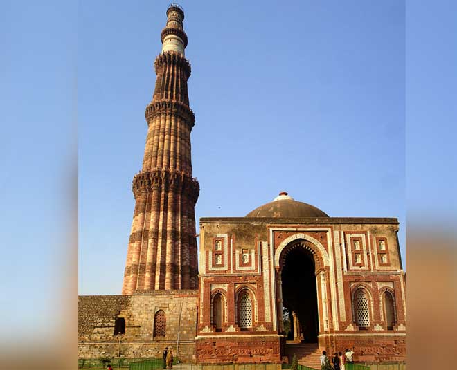 qutub minar monument