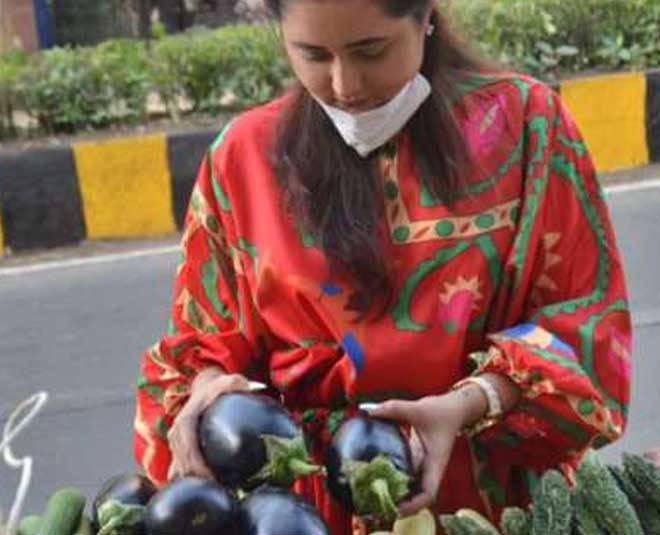 rashami desai in orange dress